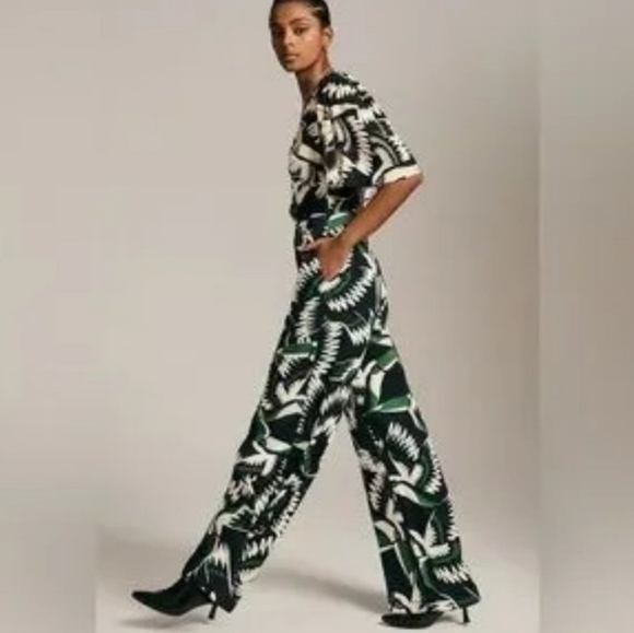 Farm Rio Jumpsuit Size L - Picture 2 of 14